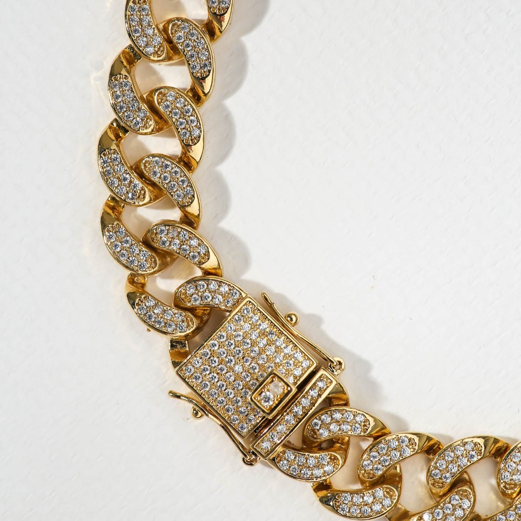 New Vanessa Mooney The Zion Chain